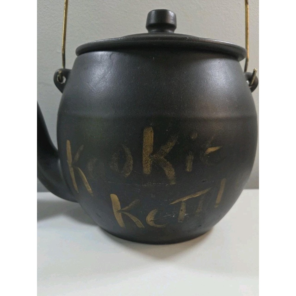 McCoy Pottery "Kookie Kettle" Black Ceramic Biscuit Cookie Jar Vintage 1960's